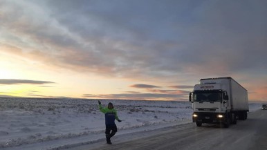 Piden precaución en las rutas santacruceñas (foto ilustrativa) 