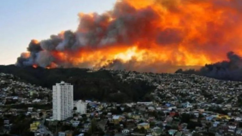 Al menos 19 personas murieron por los incendios forestales en Chile