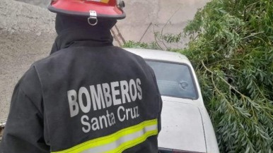 Fuertes vientos en Santa Cruz: registran voladuras de techos y caídas de postes en diferentes puntos de la provincia 