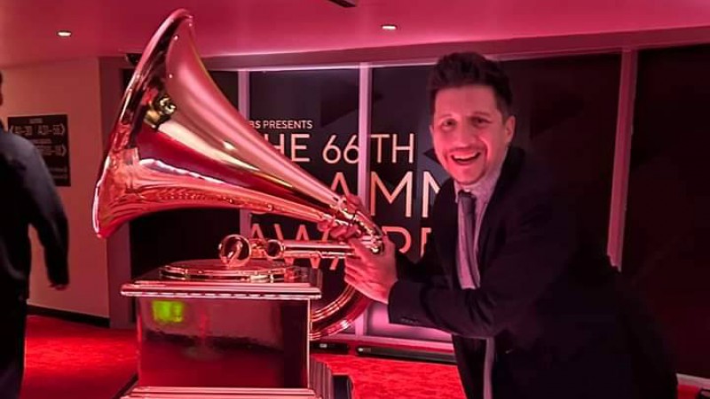 Un productor musical riogalleguense gan un Grammy 