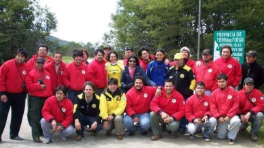 ¡Aplausos! cumplió un nuevo aniversario la Brigada de Incendios Forestales de Santa Cruz