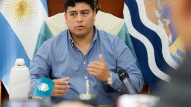 El gobierno de Santa Cruz formalizó las dos primeras denuncias penales por corrupción