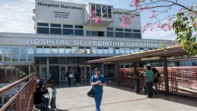 El Gobierno nacional salió a cruzar versiones y "garantiza las asignaciones para los hospitales nacionales"