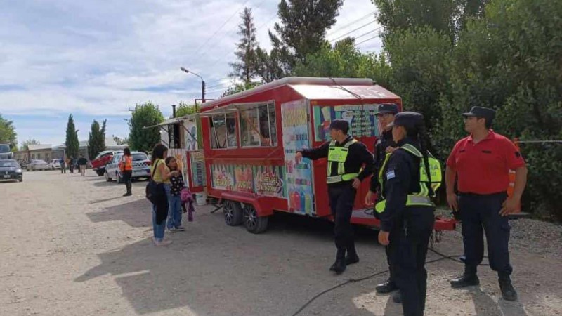 Desarrollaron tareas preventivas contra incendios en la Fiesta de Carnaval en la Isla Pavn