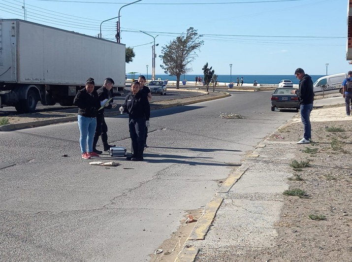 Enfrentamiento en la costanera: un joven hospitalizado y otro prfugo tras el altercado