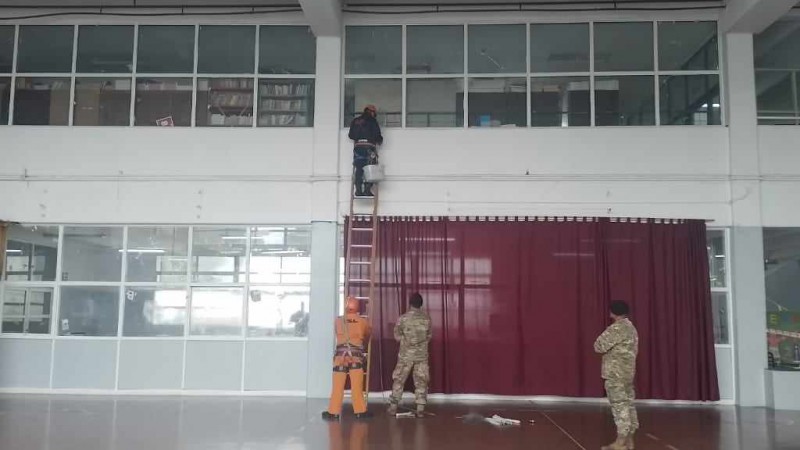 Colaboracin de la divisin cuartel 1 en la escuela secundaria Guatemala