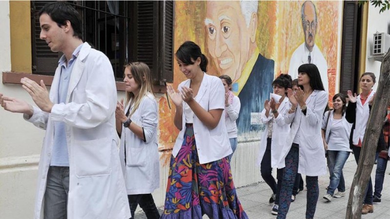 Hay paro de los trabajadores de la salud