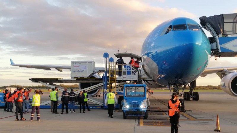 Sindicatos aeronuticos anunciaron un paro de 24 horas para el prximo mircoles