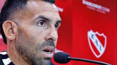 Carlos Tevez asume la responsabilidad tras la derrota de Independiente ante Racing