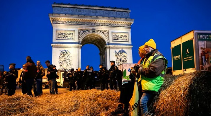 Ms de 60 detenidos en una protesta en Francia