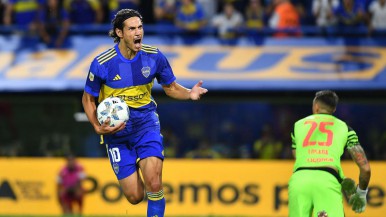 Cavani renovará por un año con Boca