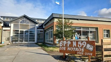 Desplazamiento de Cooperativa Nehuen: vuelven las clases en El Chaltén después de paro por deudas