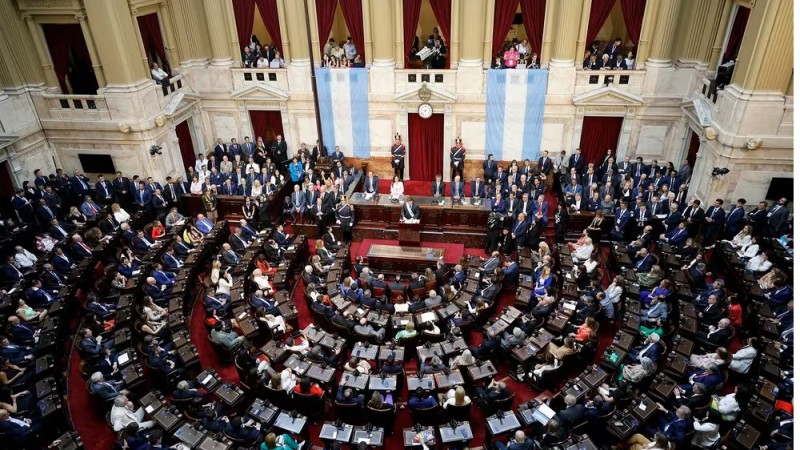 Los diputados tienen aumento al igual que los senadores