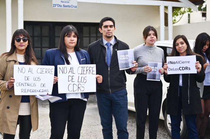 Trabajadores del CDR de Ro Gallegos: "Nosotros no somos la casta, somos los que ponemos el cuerpo cuando las polticas sociales no llegan" 