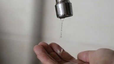 Servicios Públicos pide cuidado en el uso del agua tras el corte de luz en Río Gallegos