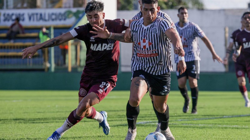 Batacazo en la Copa Argentina: El Porvenir elimin a Lans 