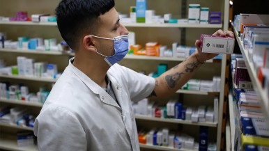 Un estudio arrojó una alarmante caída en la venta de medicamentos de casi el 50% en febrero