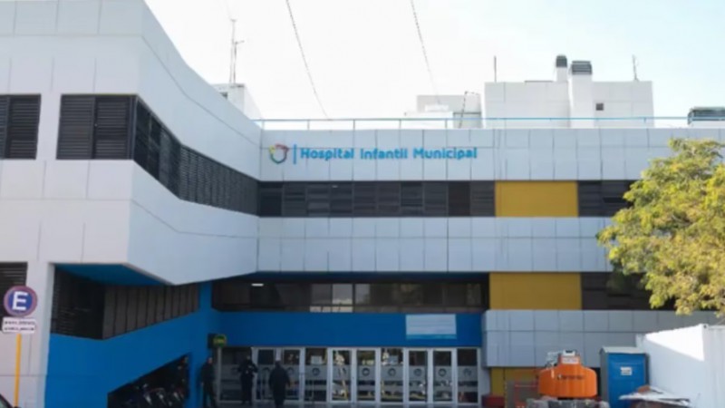 El adolescente fue trasladado al Hospital Municipal Infantil de Crdoba. (Foto: Puntal)
