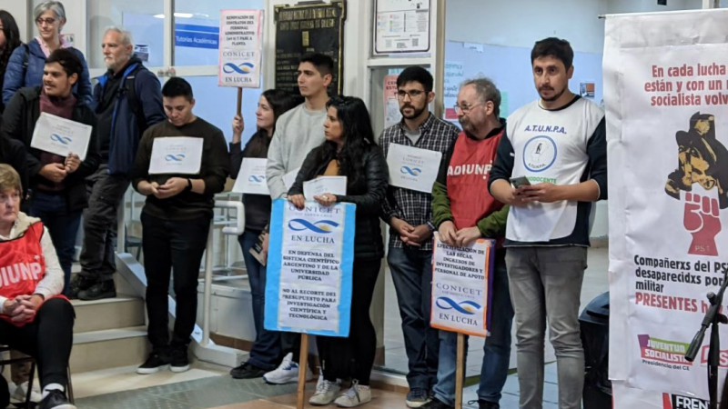 Contra el ajuste: Estudiantes y trabajadores de la Universidad se movilizarn al Consejo Superior de la UNPA