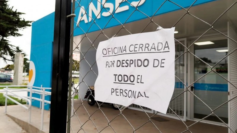 Anses: despidos masivos y alerta sindical