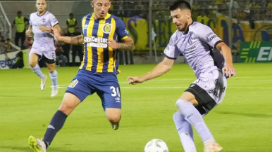 Barracas Central le cortó el invicto a Rosario Central y lidera el Grupo A