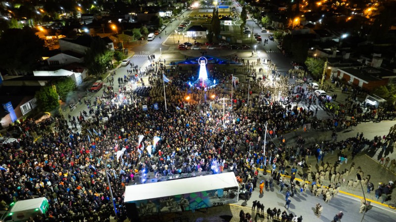 Imgen de la vigilia por el 2 de abril.