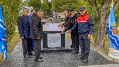 Homenaje a veteranos de guerra y soldados continentales en Río Gallegos