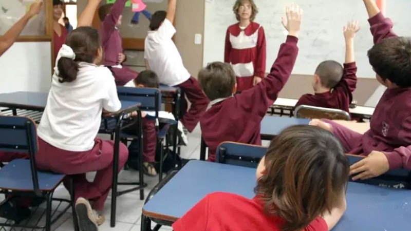 "Vouchers educativos" para colegios privados: se cay el sistema el primer da