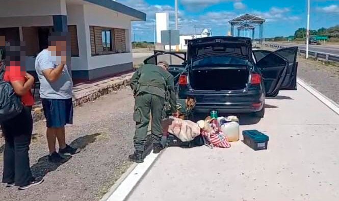 Gendarmera Nacional intercept cocana en La Rioja