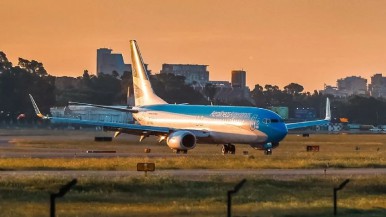 Increíble Giro: la Aerolíneas Argentinas de Javier Milei gana mercado contra las low cost