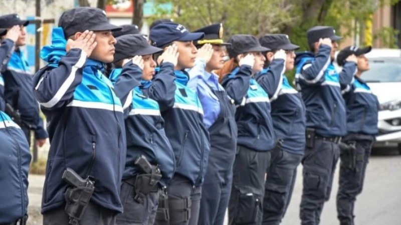 La polica de Santa Cruz se volver a discutir aumento de sueldos 