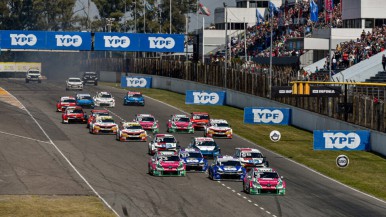 Carrera especial del TC2000 en Buenos Aires