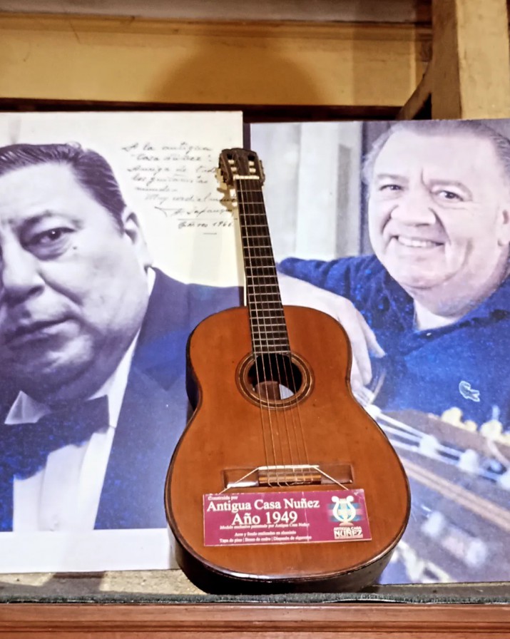 Por la crisis econmica cierra "Antigua Casa Nuez", un smbolo de las guitarras en Argentina