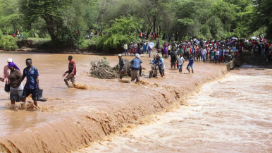 Al menos 70 personas fallecen por inundaciones en Kenia