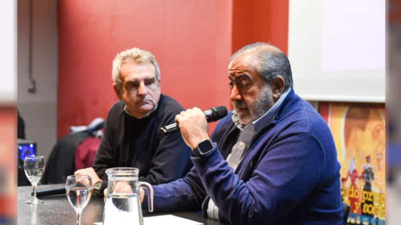 El secretario general de la CGT, Hctor Daer, junto al ex jefe de Gabinete, Agustn Rossi en Rosario.