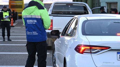 Aclaración sobre la documentación vehicular requerida para circular en las rutas de Santa Cruz