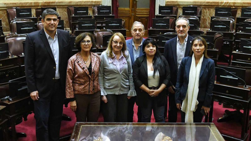 Senadores de Unin por la Patria piden a sus pares de la regin que se opongan a la "Ley Bases" y al Paquete Fiscal 