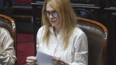 La terraplanista Lilia Lemoine liderará la Comisión de Ciencias en Diputados