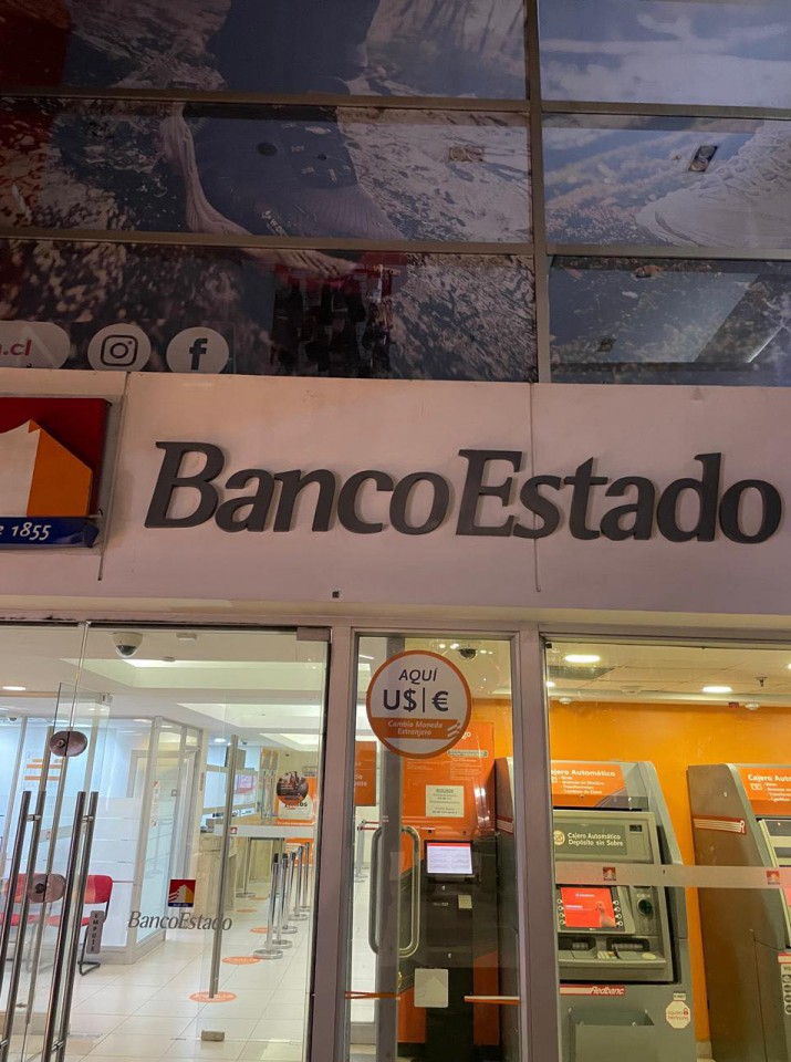 En Punta Arenas recomiendan el Banco Estado para cambiar o comprar dlares