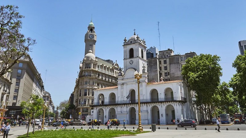 Qu suceder con el feriado por el Da de la Revolucin de Mayo