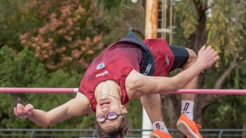 Un atleta de Santa Cruz participar del Metropolitano de Atletismo 