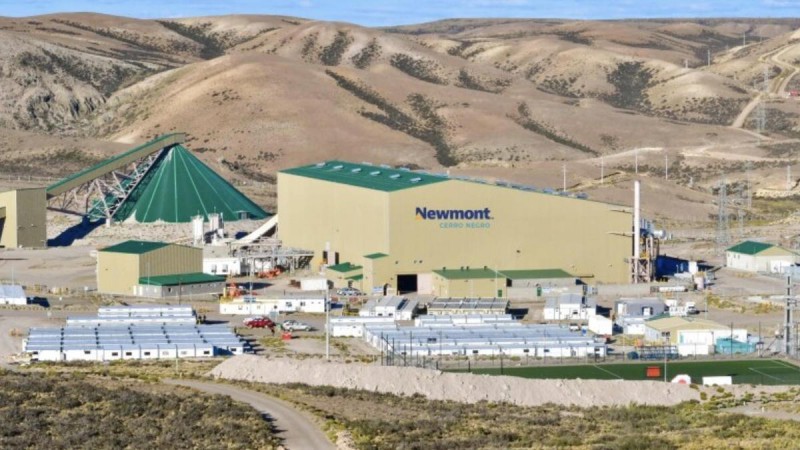 Luego del fallecimiento de dos operarios, la minera Newmont retoma las actividades en Cerro Negro