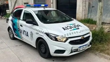 El colmo: un preso se fugó en un patrullero de la Bonaerense