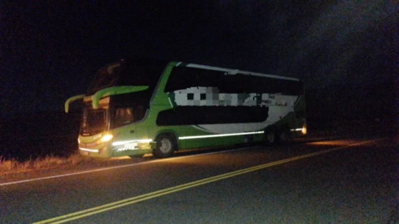 El fro congel el gasoil de un colectivo y dej varado a los pasajeros en la ruta