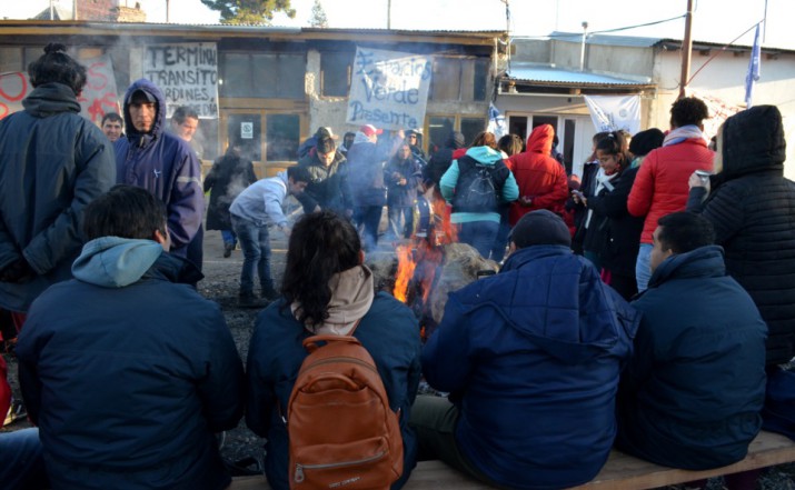 Imagenes de la protesta de los municipales. Foto: Diario Jornada.&nbsp;