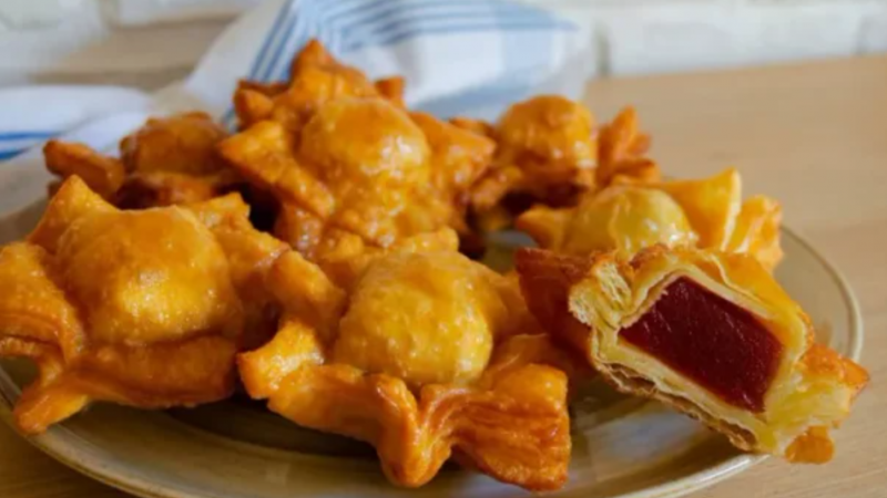 Pastelitos para acompaar el 25 de mayo.