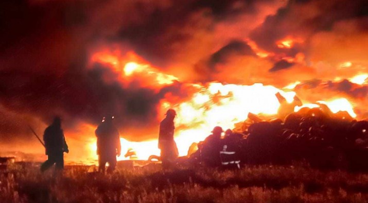 Voraz incendio en el vaciadero de Ro Gallegos