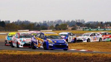 Santiago Mallo ganó en Alta Gracia y celebró por 1ª vez en la Clase 3