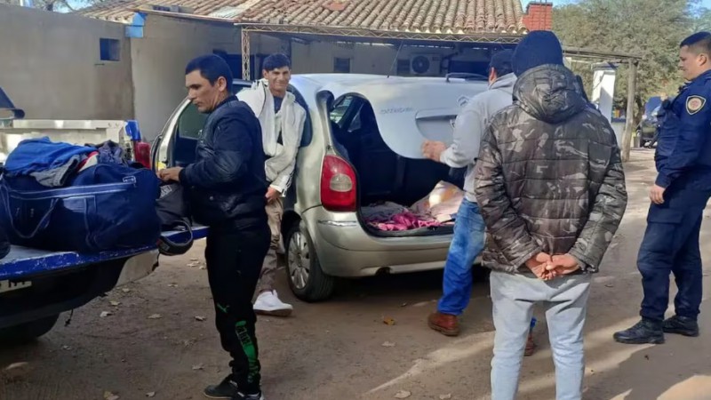 Manej 200 kilmetros con su hija dentro del bal del auto: cul fue su excusa