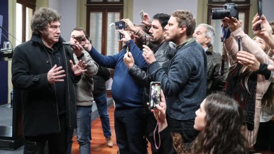 El presidente Milei se esfuerza para sostener a Pettovello, en una semana por demás turbulenta para la administración libertaria